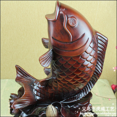 家居裝飾樹(shù)脂工藝禮品，仿木年年有魚(yú)擺件 高貴精品，開(kāi)業(yè)喬遷送禮首選